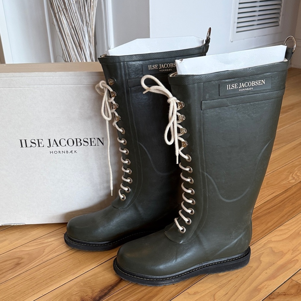 Ilse Jacobsen Lace-Up Tall Rain Boots in Dark Olive with Cream Laces